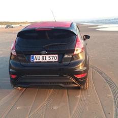 Ford Fiesta Black edition