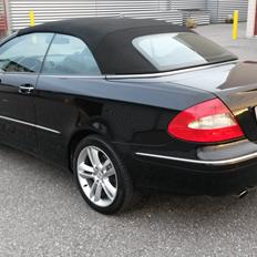Mercedes Benz CLK 200 Cabriolet Avantgarde