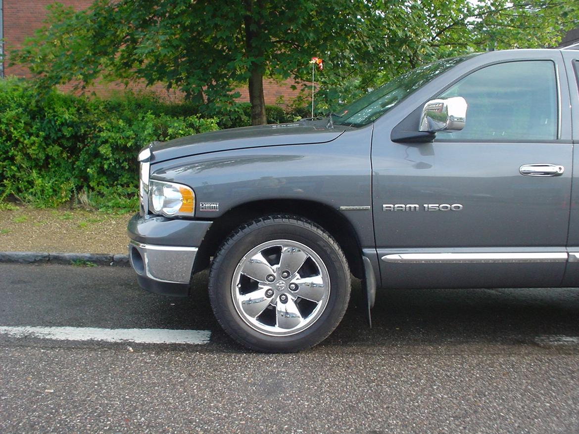 Dodge Ram 1500 Quad Cab billede 14