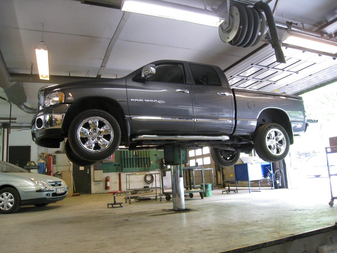 Dodge Ram 1500 Quad Cab billede 16