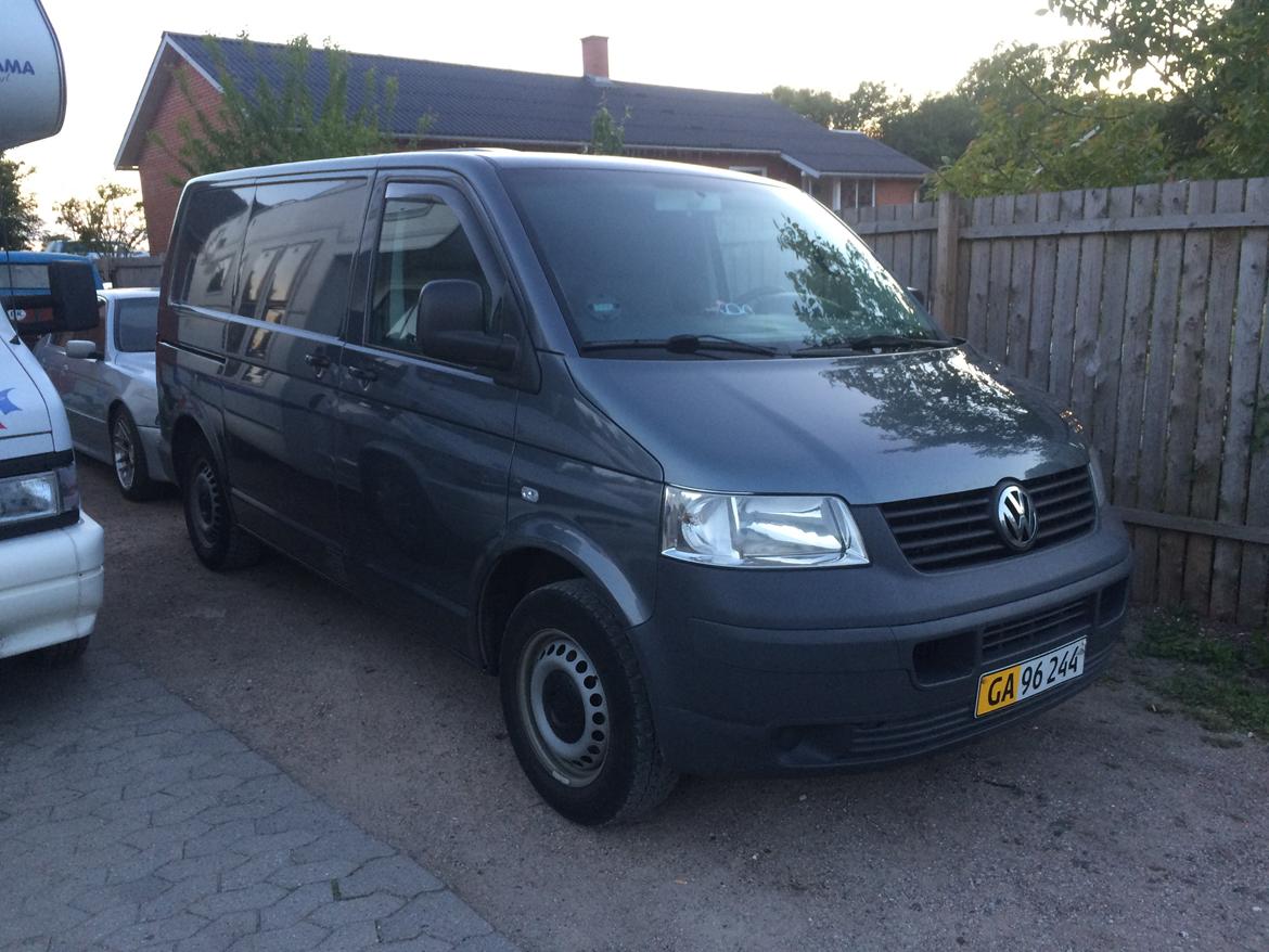 VW Transporter T5 billede 8