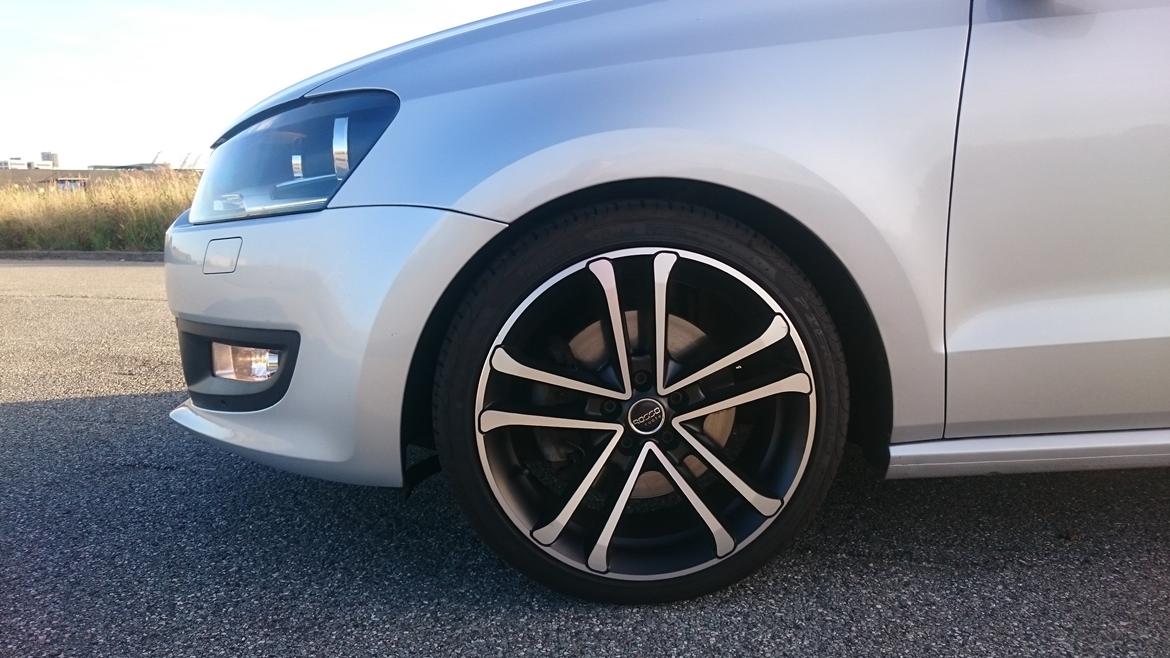 VW Polo 6R 1.6 TDI 105 Highline billede 4