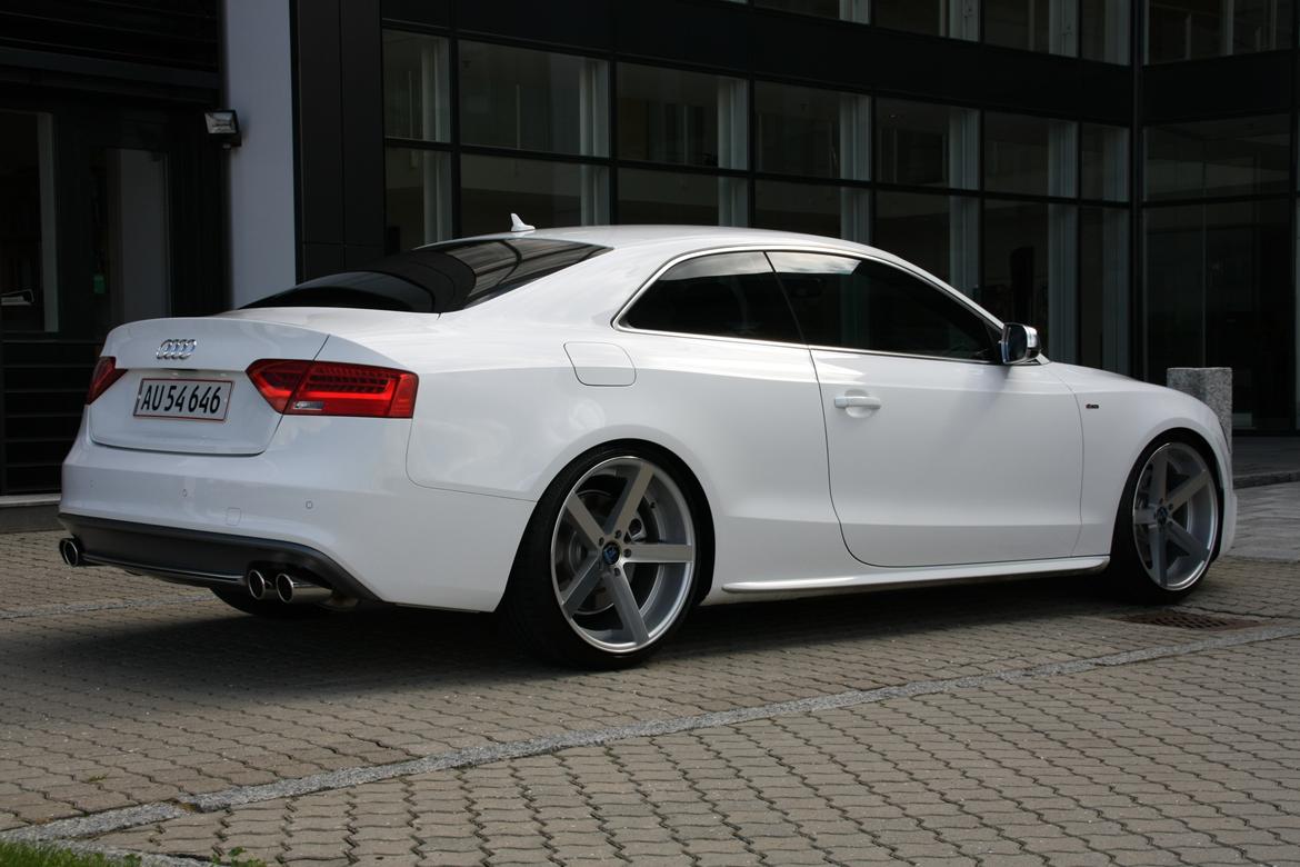 Audi A5 Coupe S5 look billede 24