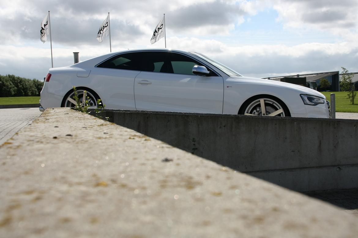 Audi A5 Coupe S5 look billede 30