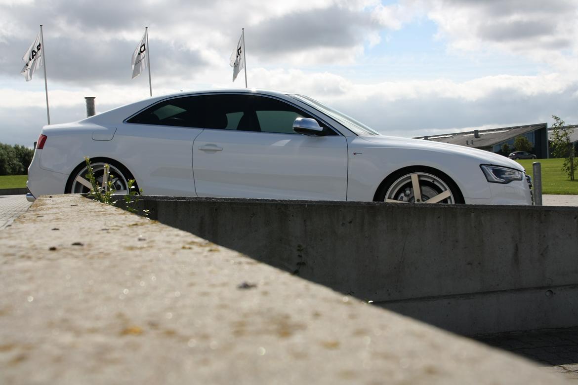 Audi A5 Coupe S5 look billede 31