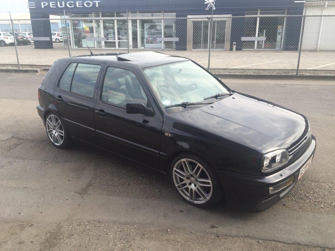 VW Golf III 2,9 VR6 Syncro 5d. SOLGT! billede 2