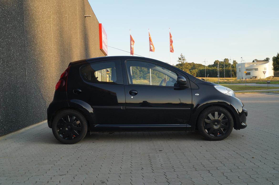 Peugeot 107 1,0 5d (Totalskadet)  billede 12