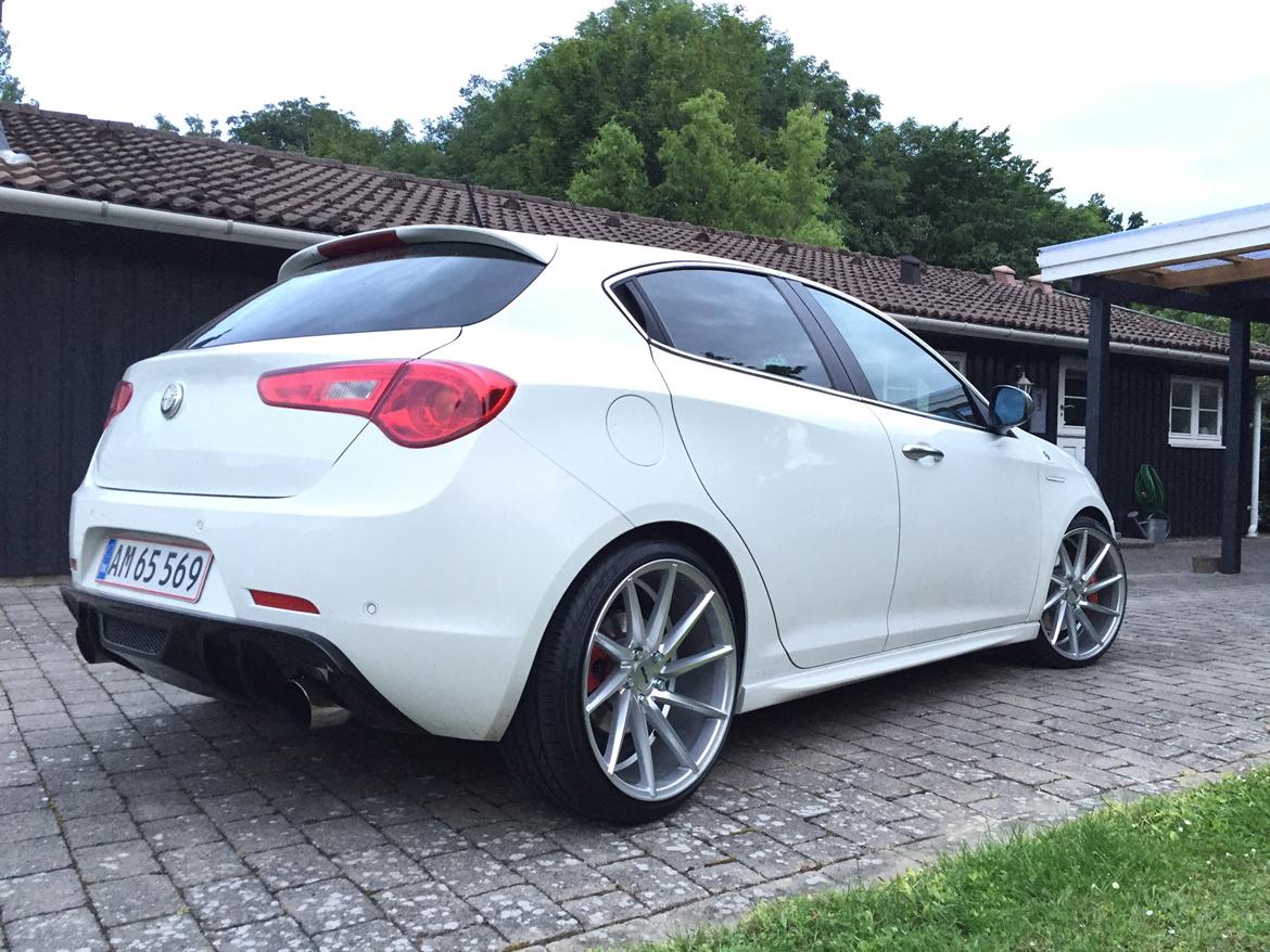 Alfa Romeo Giulietta 1750 TBI Qv billede 45