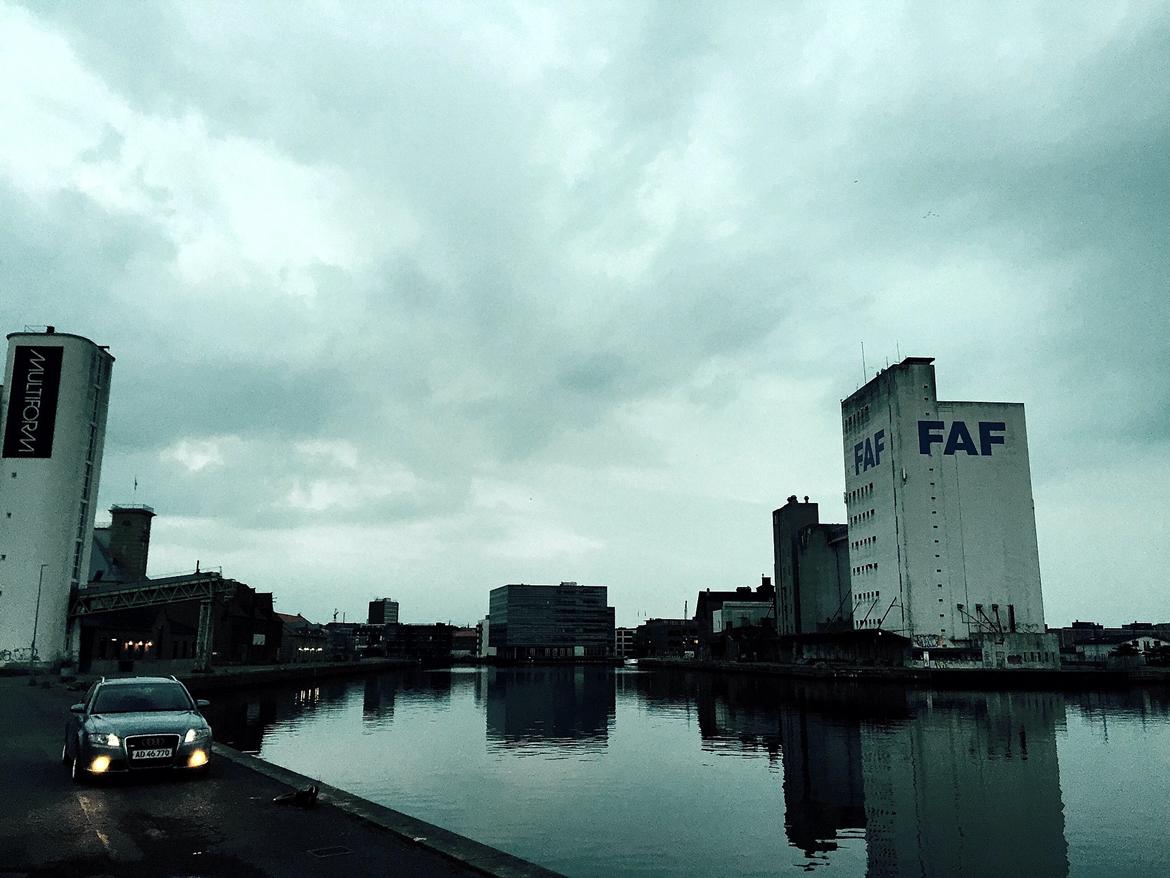 Audi A4 Avant S-line billede 1