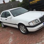 Mercedes Benz C250d w202