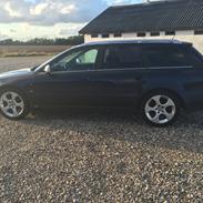 Audi A4 Avant quattro 