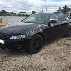 Audi A4 B8 Black Edition