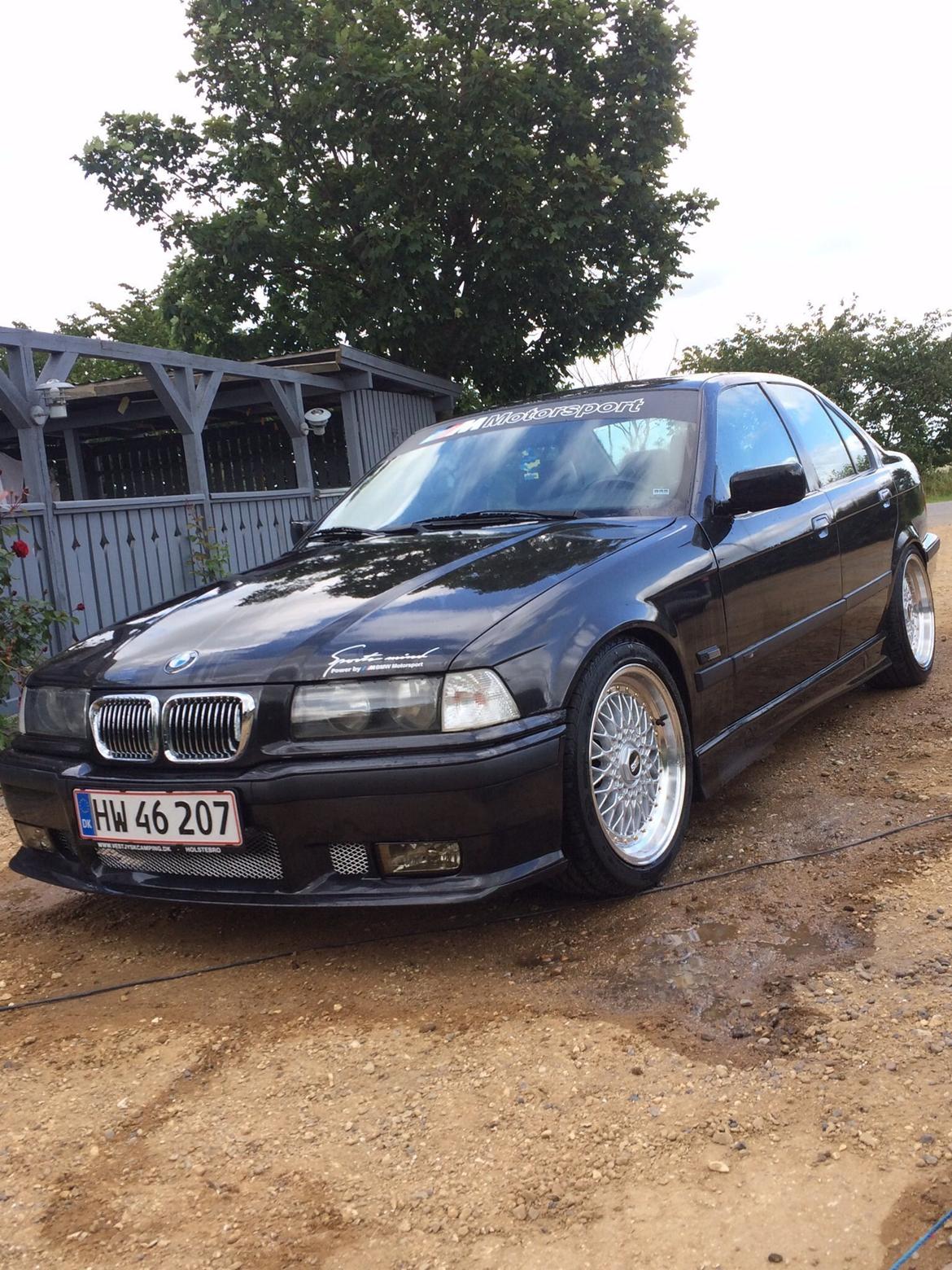 BMW E36 320i billede 1