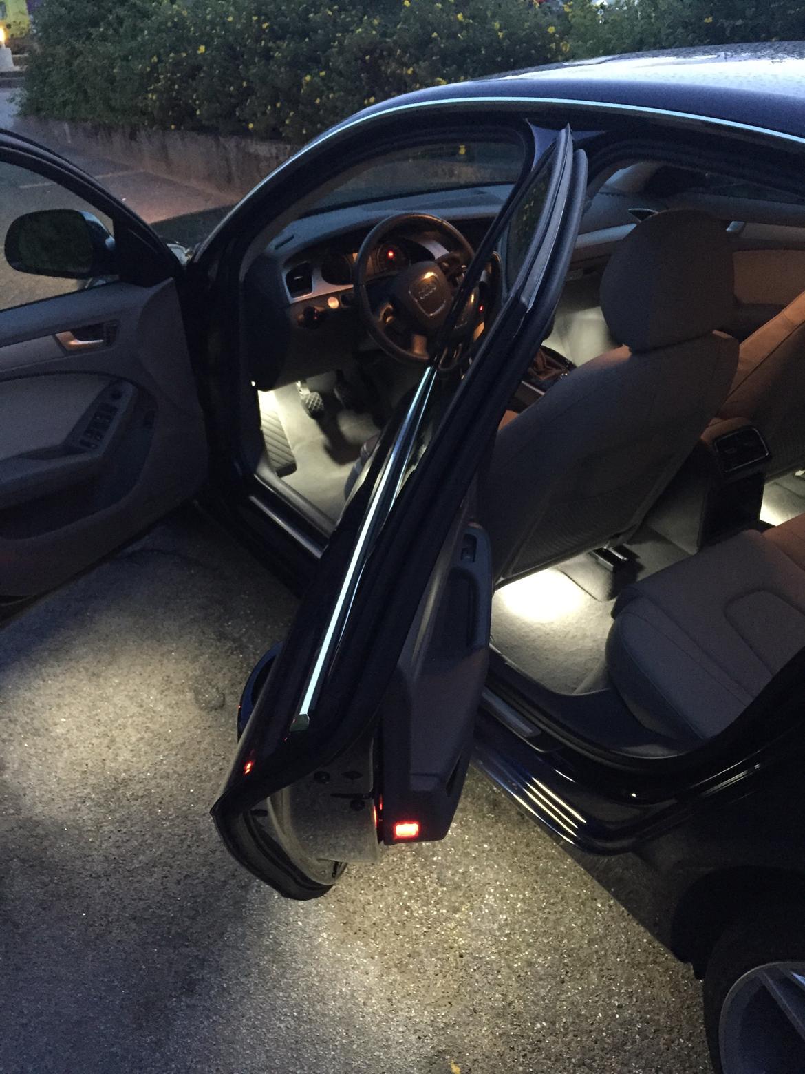 Audi A4 limousine TDI B8 (Solgt)  billede 15