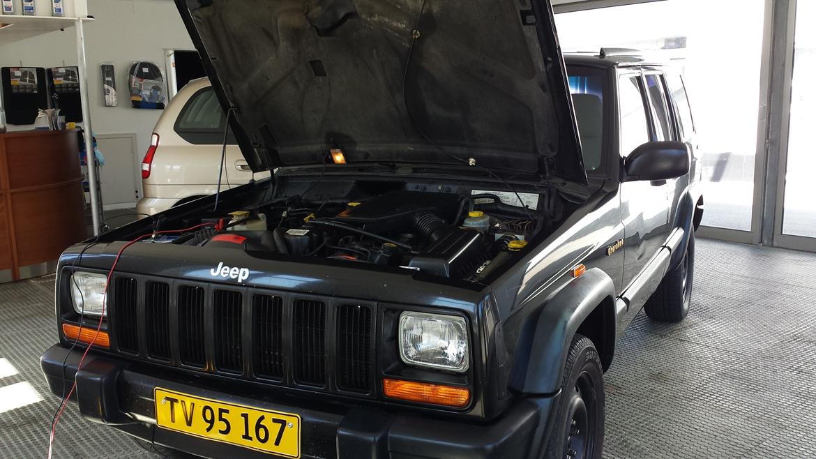 Jeep Cherokee 4.0L R6 4x4 * TIDL. BIL * billede 10