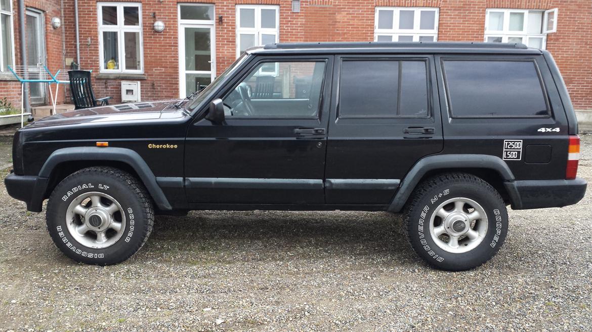 Jeep Cherokee 4.0L R6 4x4 * TIDL. BIL * billede 30