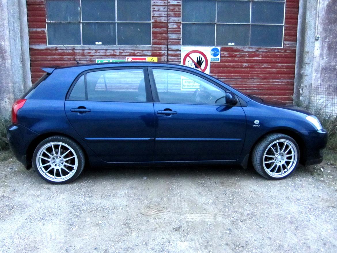 Toyota Corolla E12 1,6 VVT-i  billede 8