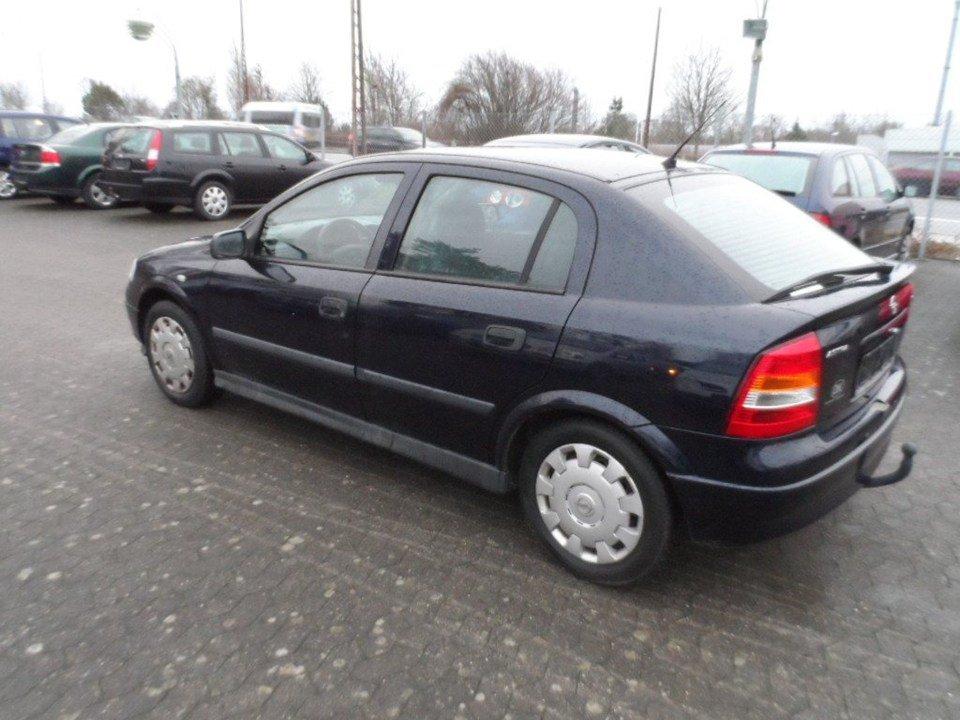 Opel astra 1.6.v8 billede 4