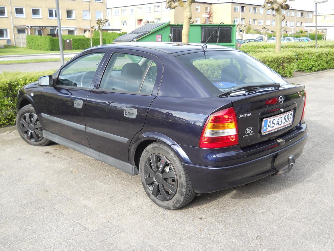 Opel astra 1.6.v8 billede 8