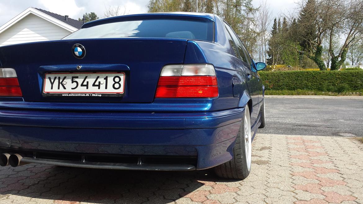 BMW 323i  billede 7