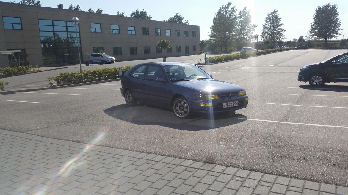 Toyota Corolla E10 1.3 16v billede 1