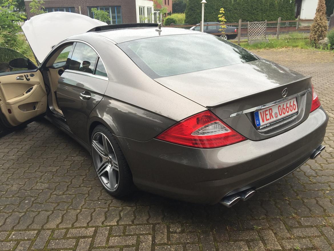 Mercedes Benz CLS 320 AMG - Taget inden køb ved første prøvetur i bilen :-) billede 49