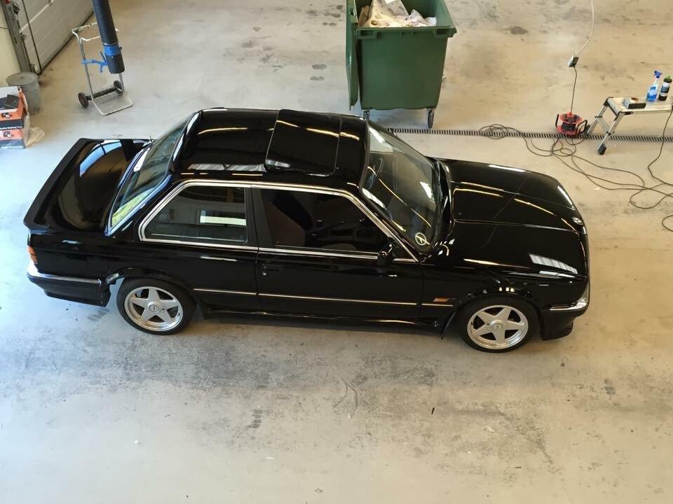 BMW E30 billede 8