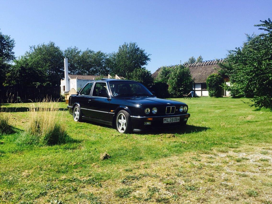 BMW E30 billede 16