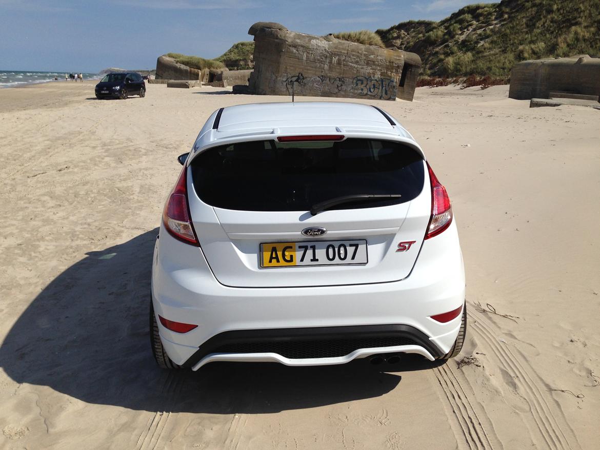 Ford Fiesta ST2 VAN Solgt. billede 2
