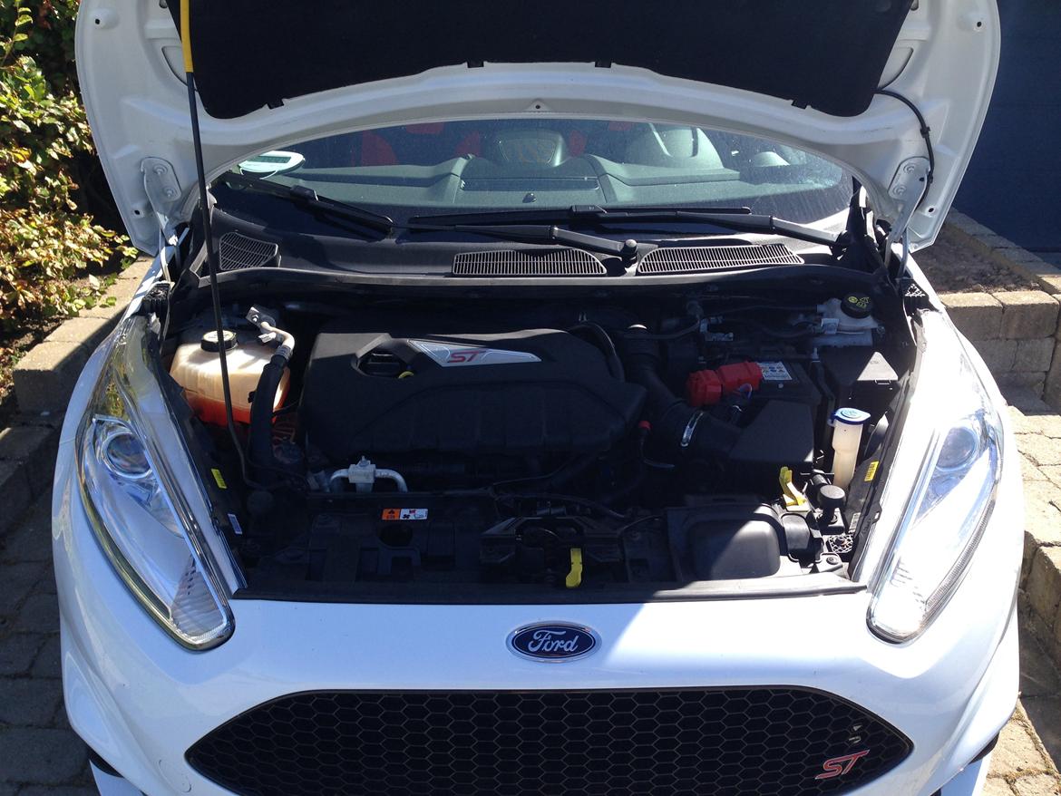 Ford Fiesta ST2 VAN Solgt. billede 10