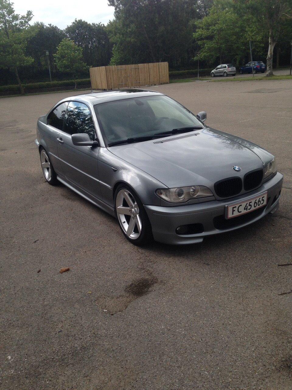 BMW E46 330CD billede 1