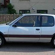 Peugeot 205 1,9 Gti