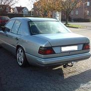 Mercedes Benz 124 250 D *SOLGT*