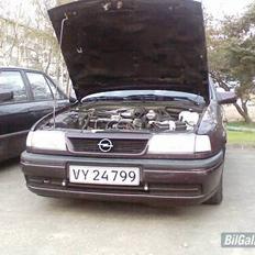 Opel Vectra 2.0i *Solgt**Milo*