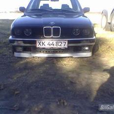 BMW 324TD