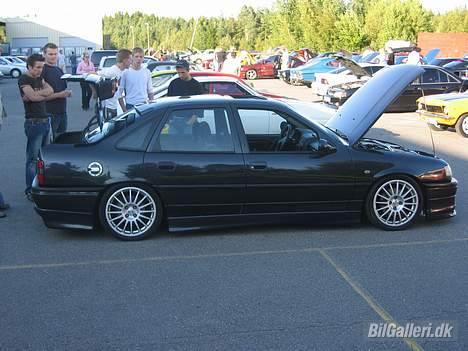 Opel Vectra 2000 Turbo - OMC-Treff Østfold billede 1