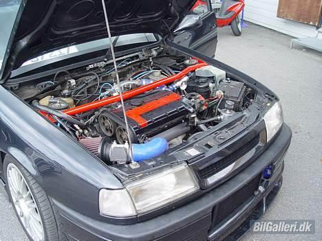 Opel Vectra 2000 Turbo billede 2