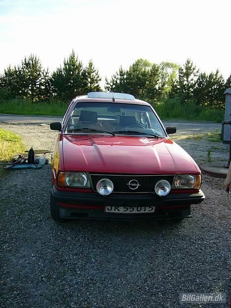 Opel Ascona B Solgt billede 7