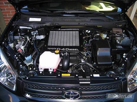 Toyota RAV4 Wave " SOLGT" - Et motorrum skal også se godt ud billede 6
