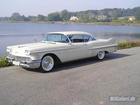 Cadillac Coupe De Ville - Udsikt over Holkenhavn fjord i Nyborg billede 10