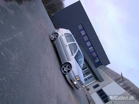 VW GOLF 3 SOLGT! billede 5