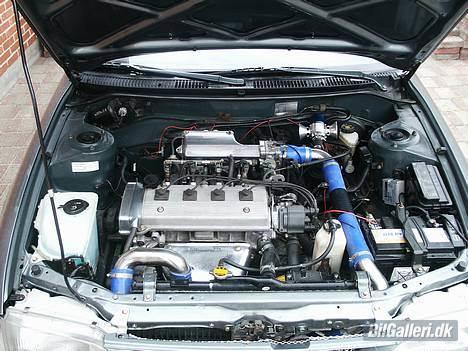 Toyota Corolla GSI 1,6 T *Solgt* - Motorrum, Efter billede 2