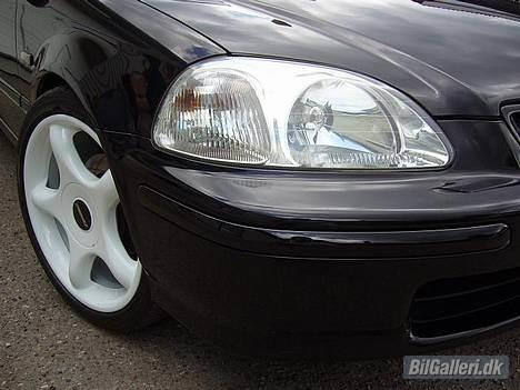 Honda Civic VTI *solgt* - nyt pic... billede 1