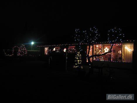 Toyota Avensis Luna - Vores hus Julen anno 2006 (vist på TV2 tirsdag den 19. december) billede 17