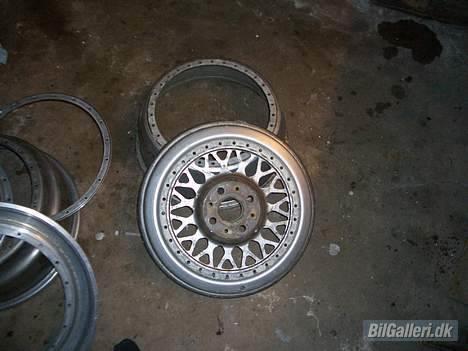 BMW 320i (Solgt) billede 13