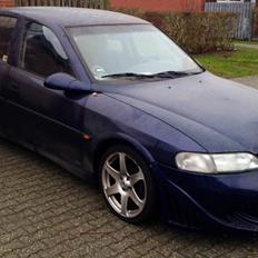 Opel Vectra b