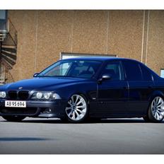 BMW E39 - 528iA - M5 udstyr