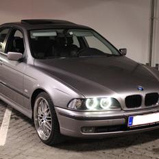 BMW e39 520i - Solgt 
