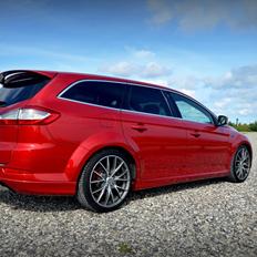 Ford Mondeo Titanium S powershift 