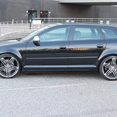 Audi A3 Sportsback <SOLGT>